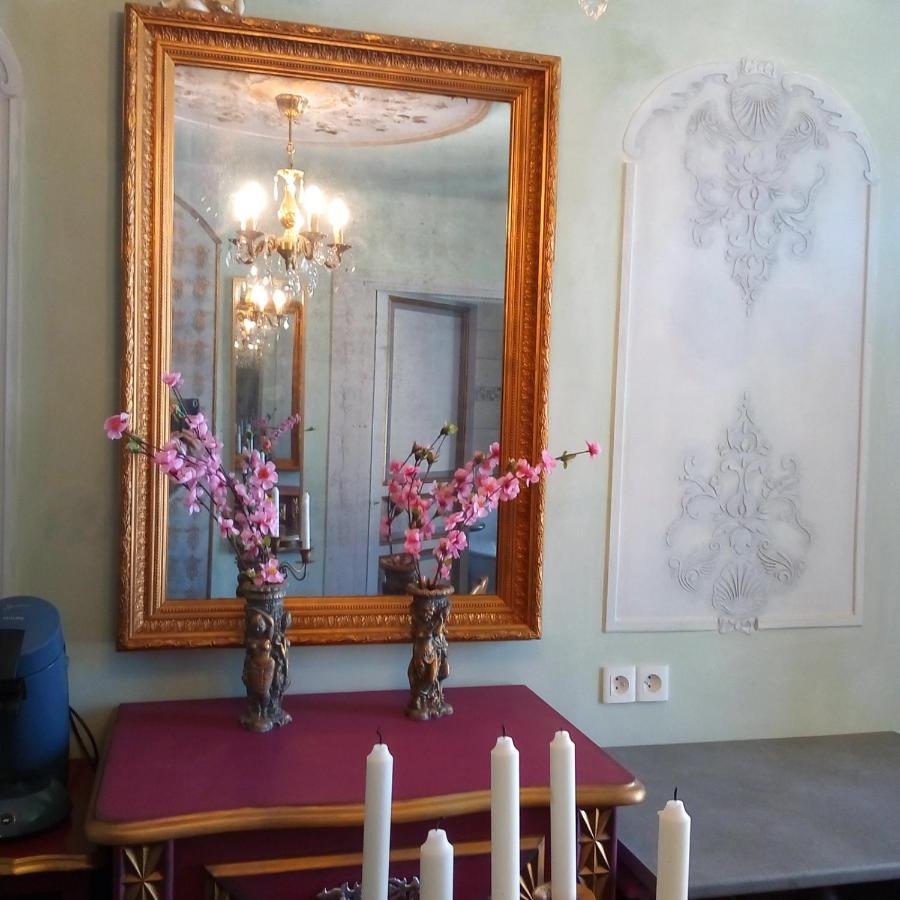 Appartement De Ville Medievale Vinca Eksteriør bilde