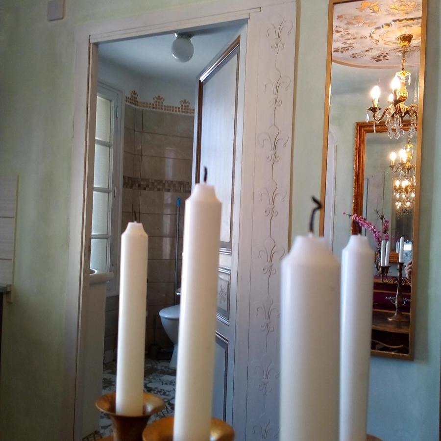 Appartement De Ville Medievale Vinca Eksteriør bilde