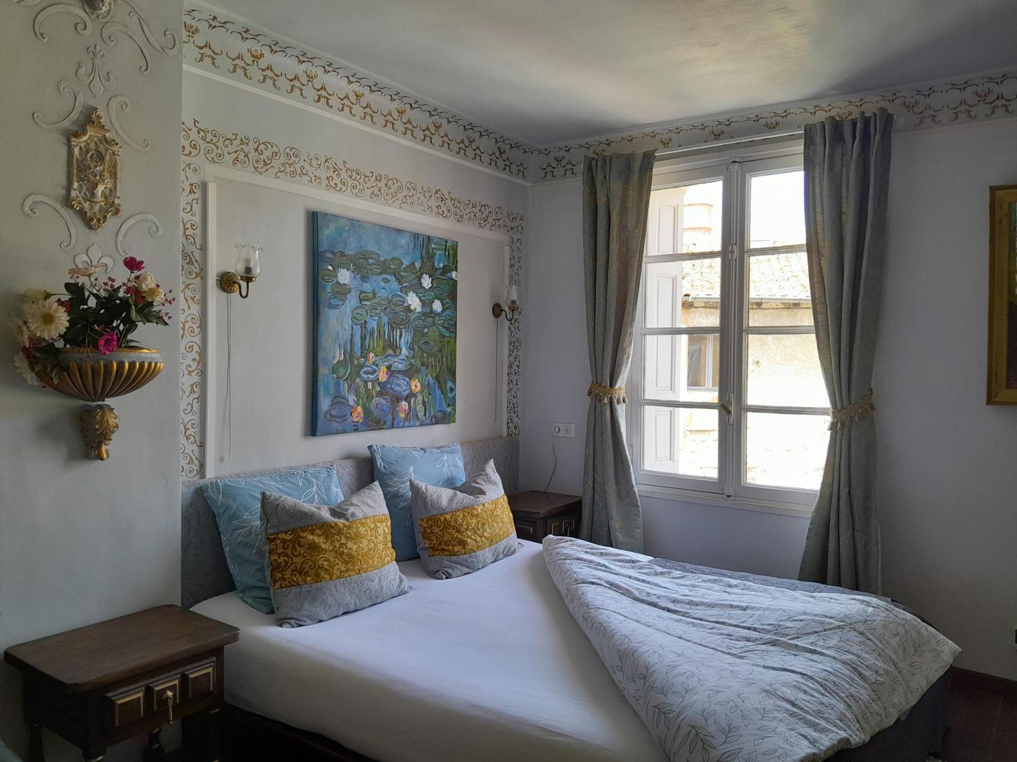 Appartement De Ville Medievale Vinca Eksteriør bilde